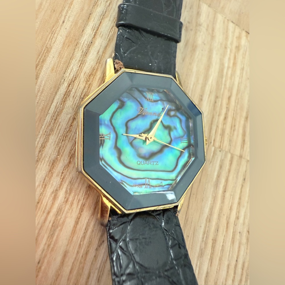 Vintage Vienna abalone octagon watch NEW BATTERY